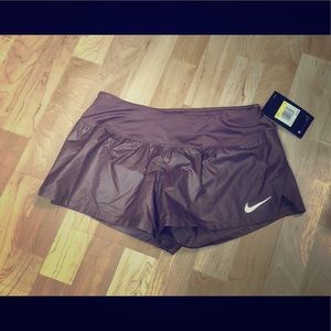 Nike - dry fit shorts size Small - awesome color